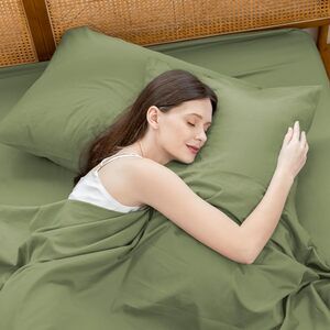 Bed Sheets Set  4 Piece Bedding Sage Green  Wrinkle Fade Stain Resistant